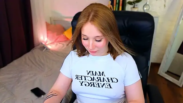 AliceTrentonn Webbikameraesitys