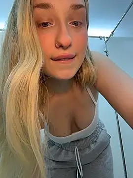 LollyPollly's Live XXX Chat