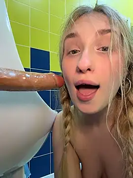 LollyPollly Show in webcam