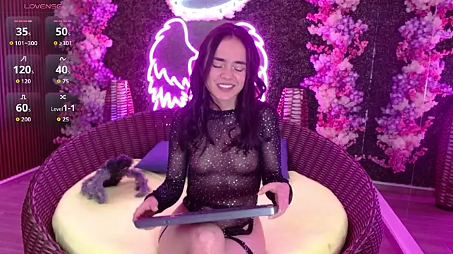 Dolce_violet Show Webcam