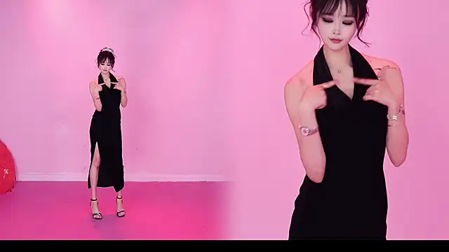 צ'אט XXX בשידור חי של QAQ--01