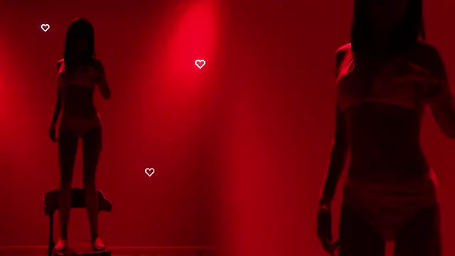 QAQ--01 – Live XXX-chat
