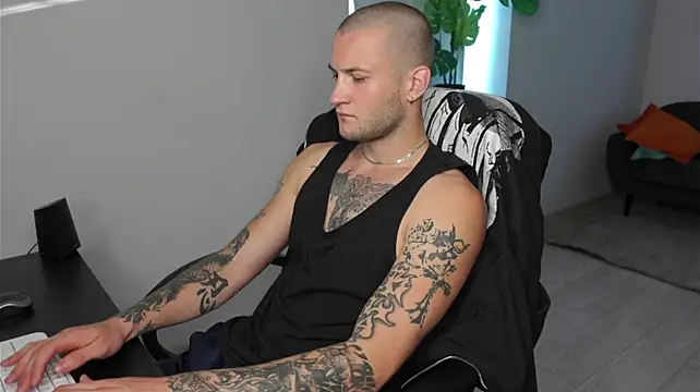 Pokazy przed kamerką – Igor_Wilde