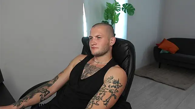 Igor_Wilde – webcam-show