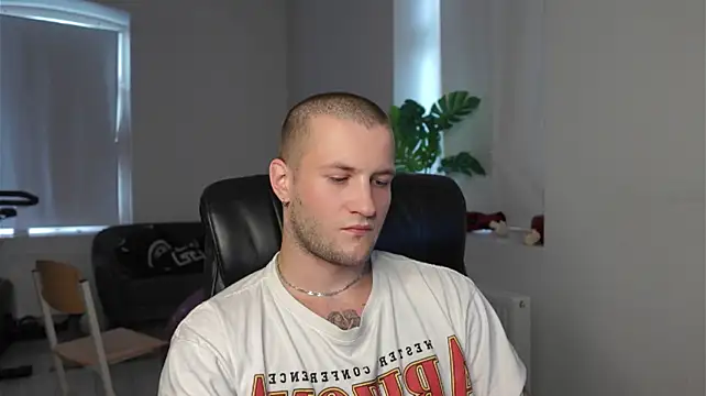 Igor_Wilde 웹캠 쇼
