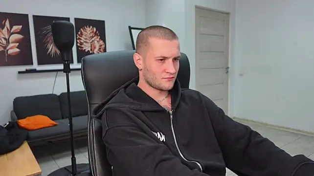הופעת וובקאם של Igor_Wilde