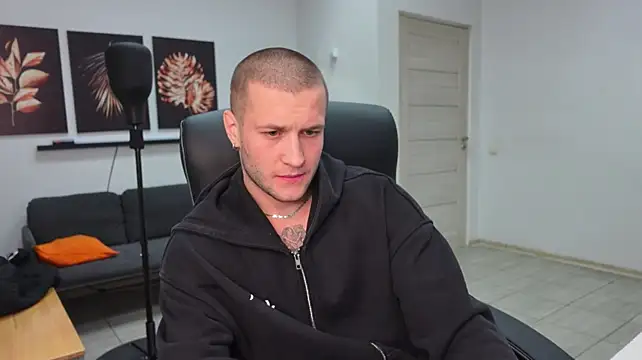 Igor_Wilde 网络视讯表演