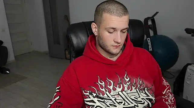 Igor_Wilde Шоу с уебкамера