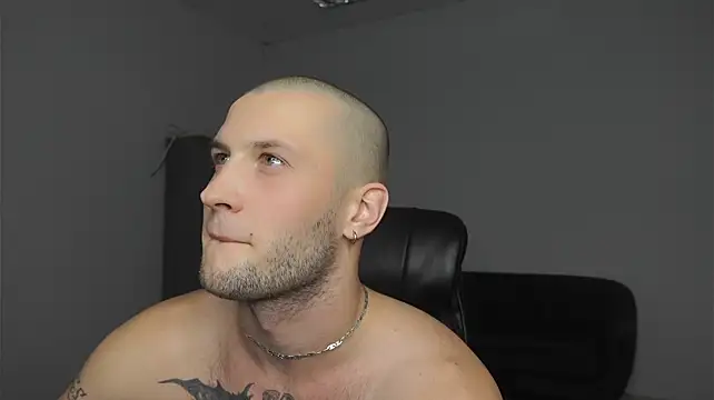 Show modela Igor_Wilde na web-kameri