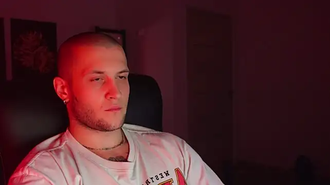 Igor_Wilde Adlı Modelin Web Kamerası Şovu