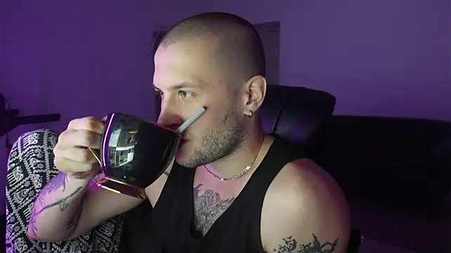 Вебкам-шоу Igor_Wilde