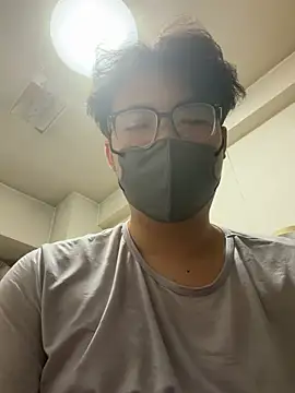 sybzyqhym Show in webcam