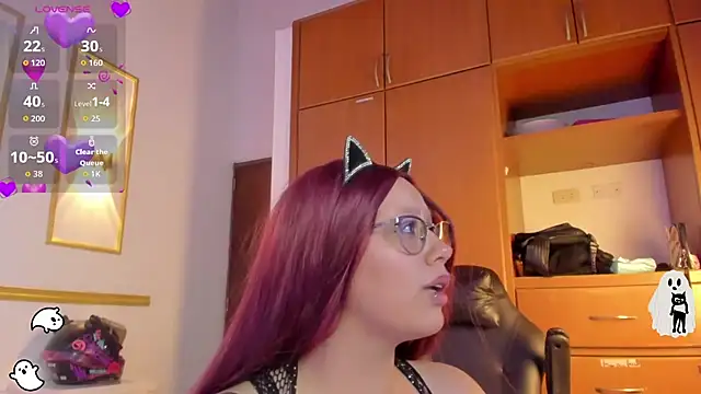 lilith03_ Adlı Modelin Web Kamerası Şovu