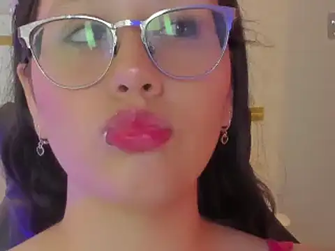 lilith03_ Webcam-Show