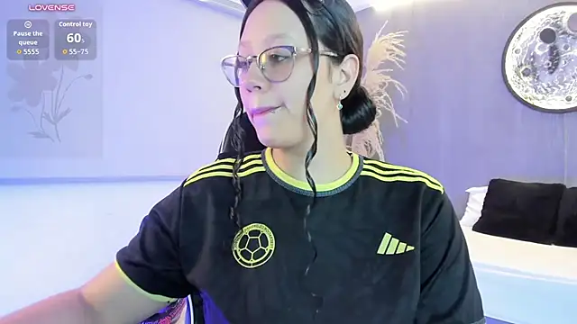 lilith03_ 网络视讯表演
