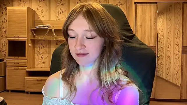SalmonWhip – webcam-show