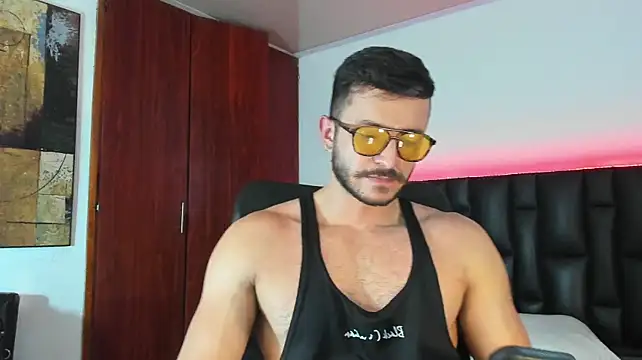 Show modela Marcus_lafourt na web-kameri