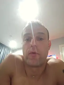 BadBunnyXMi Webcam Show