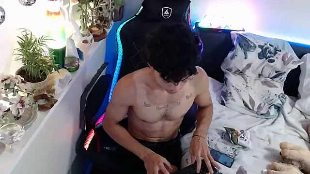 Kevinjchan1's Webcam Show