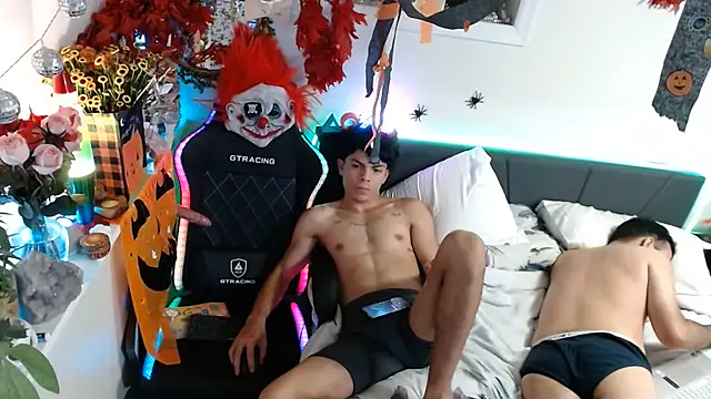 Show de Kevinjchan1 na webcam