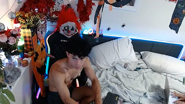 Kevinjchan1 Webcam-Show
