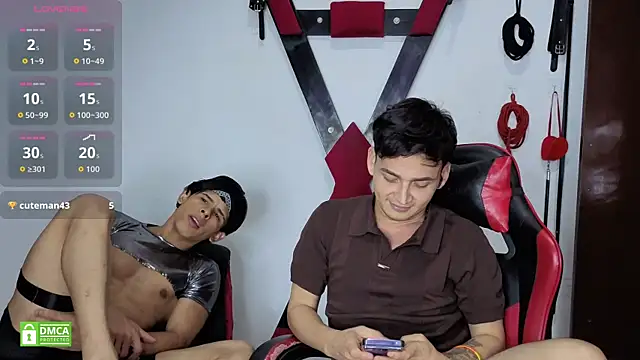 BDSMRoom_Latins 在線直播表演