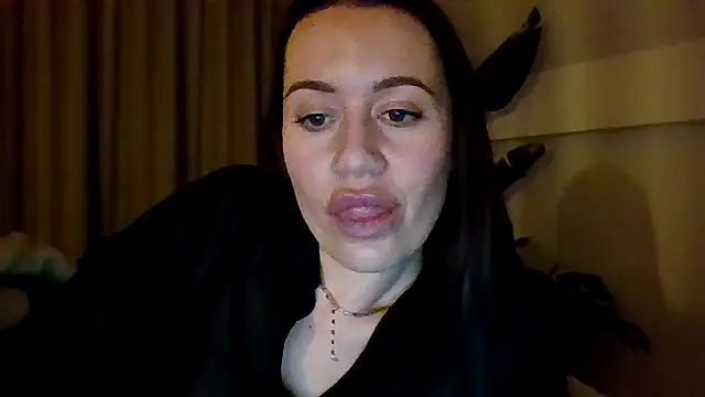 Carinasa's Live XXX Chat