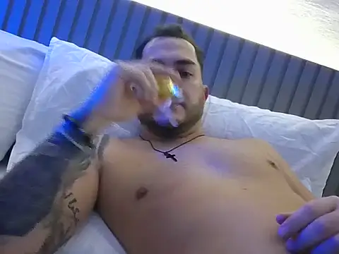 Show de alphagifted20 na webcam