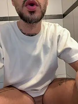 RealDeal2000xxx Webcam-Show