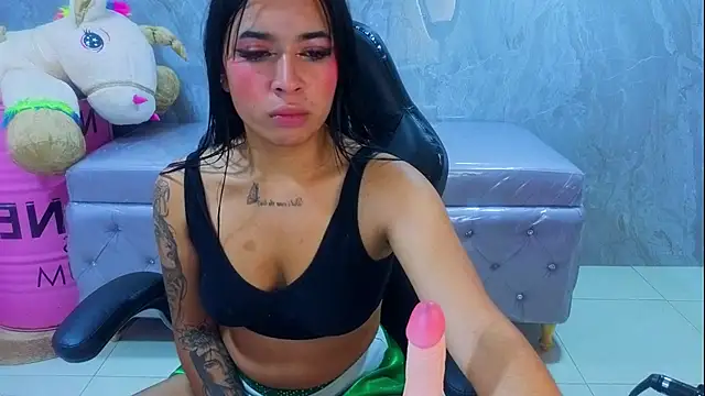צ'אט XXX בשידור חי של bratz_a
