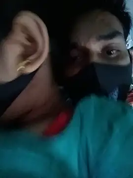 RoyalDesiCouple Show Webcam