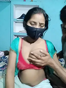 RoyalDesiCouple Pertunjukan Webcam