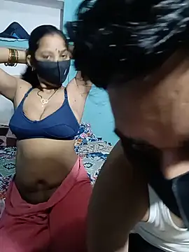 RoyalDesiCouple Webcam-Show