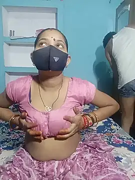 RoyalDesiCouple – webcam-show