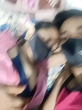 RoyalDesiCouple 网络视讯表演