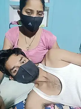Webkamerová show RoyalDesiCouple