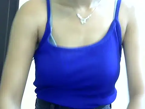 ITZ_ruhi 网络视讯表演