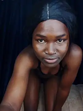 ChocoTemptation's Live XXX Chat
