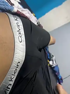 Webkamerová show HotSlimLatino