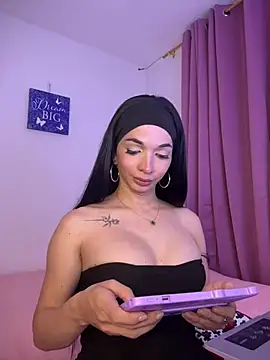 belladolce22 Show in webcam
