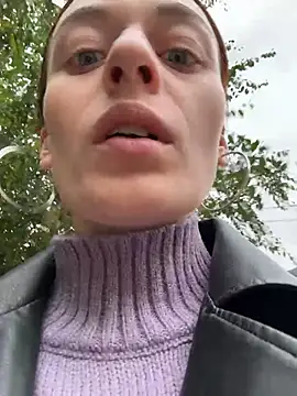 XXX chat uživo modela KattyMurr