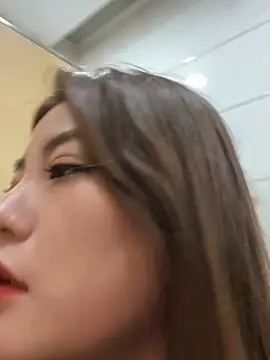 Chat +18 de tingting08 ao vivo