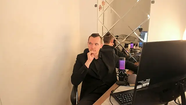 Faelan_Drift – webcam-show