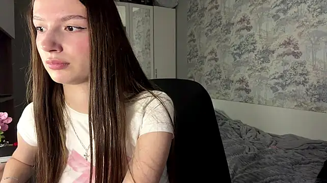 צ'אט XXX בשידור חי של MargoMarcell