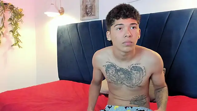 david_cum237 Adlı Modelin Web Kamerası Şovu
