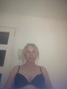 Show Webcam de Sinful-Sarah