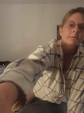 Femininefirexo1 webcam show