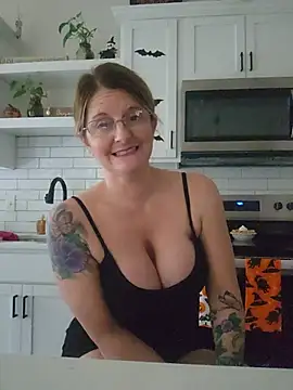Femininefirexo1's Webcam Show