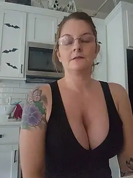 Femininefirexo1 Chat XXX in diretta
