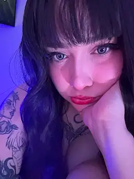 Chat +18 de Taelynn_ ao vivo